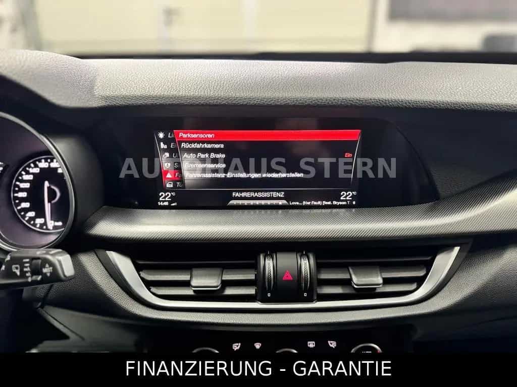 Alfa Romeo Stelvio Super Kamera Spur 8fach DAB Tempomat 05/2017-photo-32