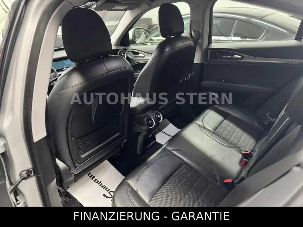 Alfa Romeo Stelvio Super Kamera Spur 8fach DAB Tempomat 05/2017-photo-38