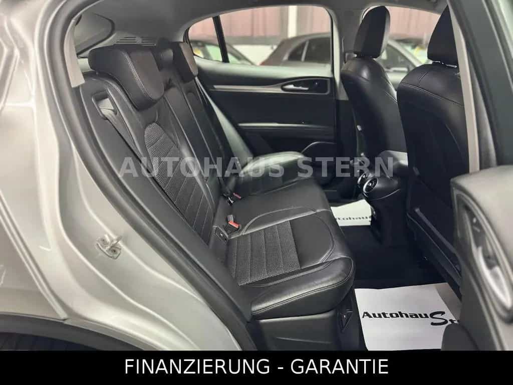 Alfa Romeo Stelvio Super Kamera Spur 8fach DAB Tempomat 05/2017-photo-39