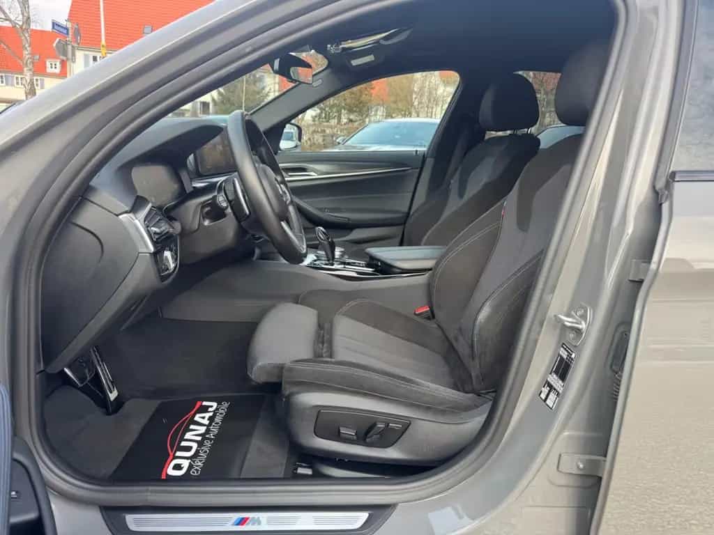 BMW 5 Series 520 d M-Sportpacket | Live Cockpit| AHK| ACC|DAB 03/2022-photo-16
