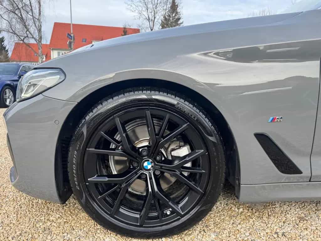 BMW 5 Series 520 d M-Sportpacket | Live Cockpit| AHK| ACC|DAB 03/2022-photo-9