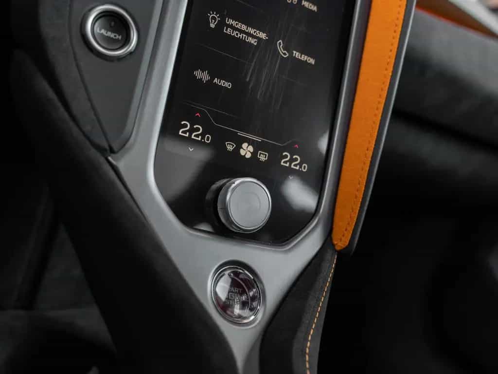 McLaren 750S Coupé |  Carbon Exterior & Interior | Lift 06/2024-photo-24