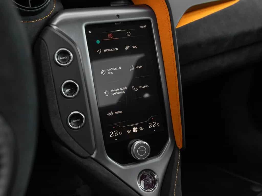 McLaren 750S Coupé |  Carbon Exterior & Interior | Lift 06/2024-photo-34