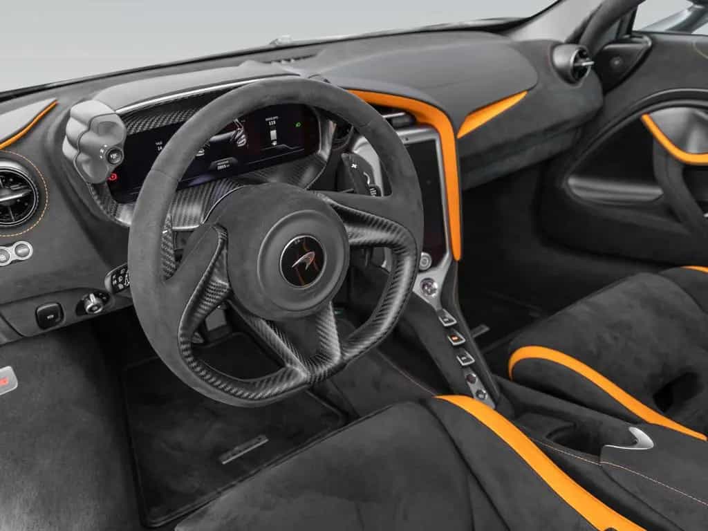 McLaren 750S Coupé |  Carbon Exterior & Interior | Lift 06/2024-photo-5