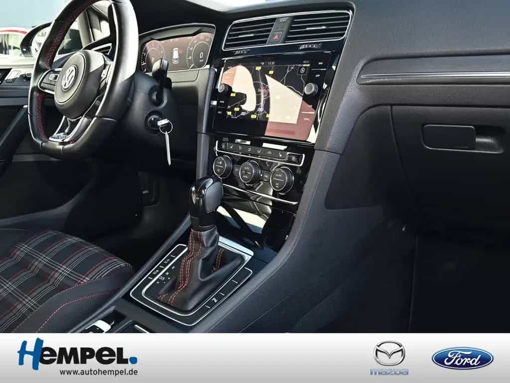 Volkswagen Golf VII 2.0 TSI GTI Performance SHZ ACC AID LED 09/2019-photo-5