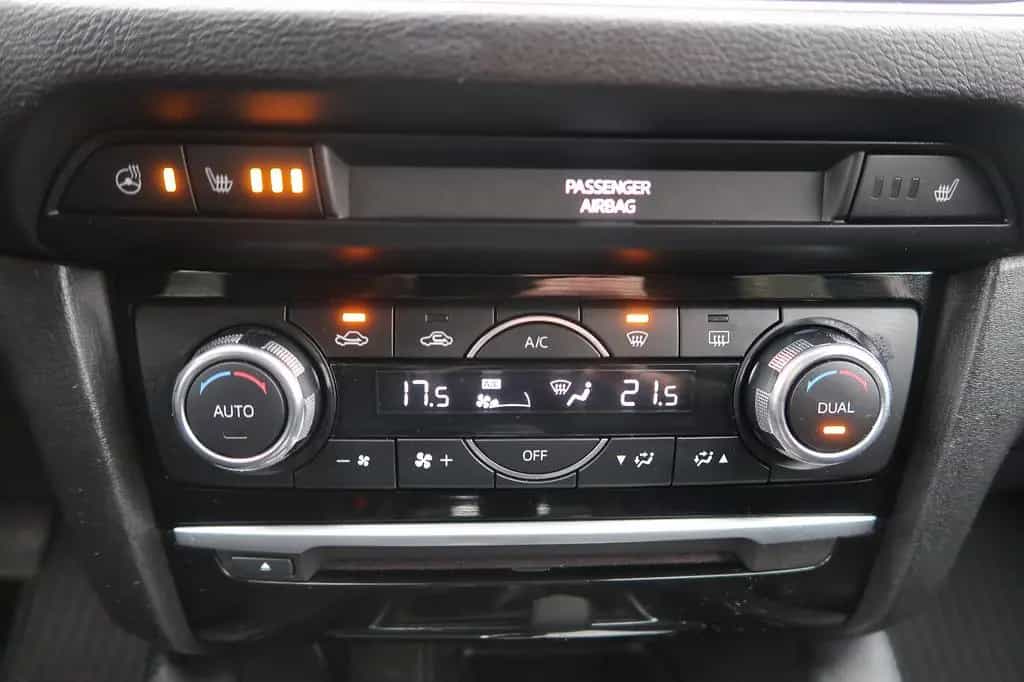 Mazda 6 Lim. 2.0 Sports-Line *LED-SCHEINW. *HEAD-UP 05/2018-photo-14