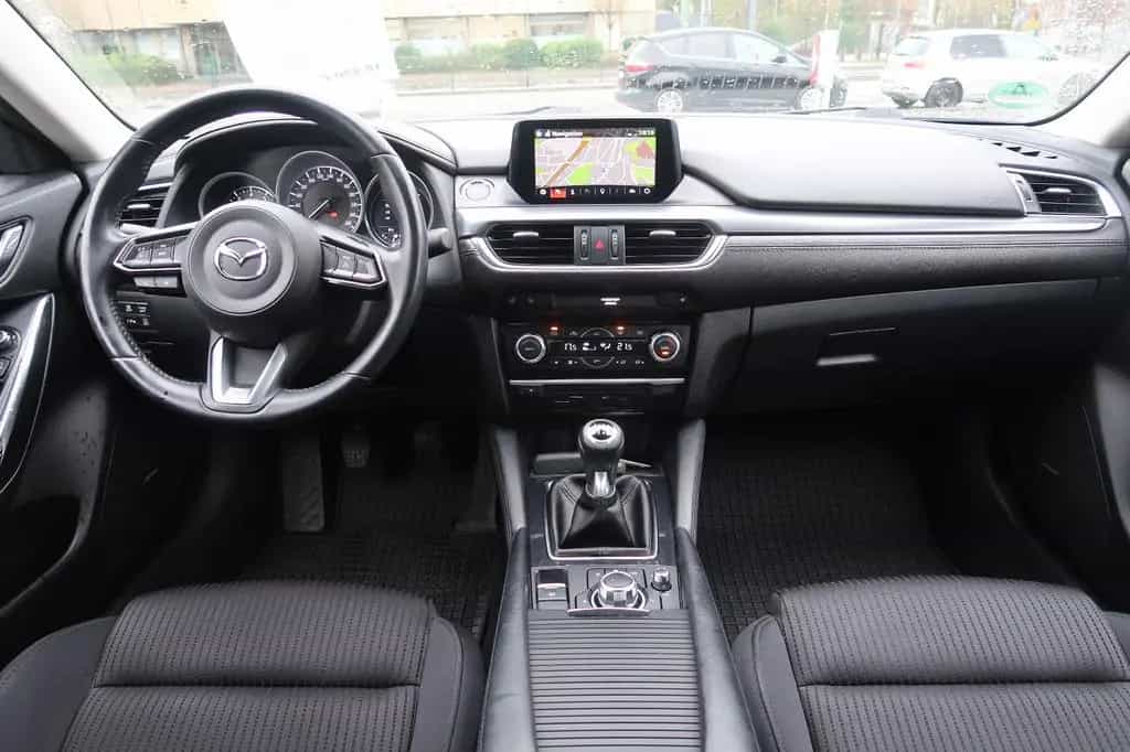 Mazda 6 Lim. 2.0 Sports-Line *LED-SCHEINW. *HEAD-UP 05/2018-photo-8