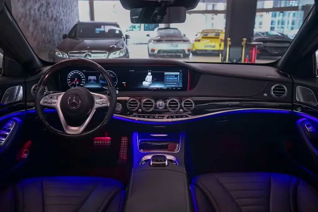Mercedes-Benz S-Class 400 d 4M AMG HU LED Pano Burmester Softclose 12/2018-photo-22