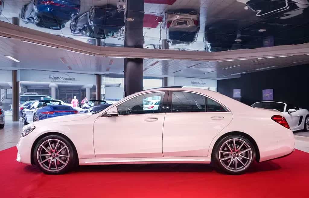 Mercedes-Benz S-Class 400 d 4M AMG HU LED Pano Burmester Softclose 12/2018-photo-3