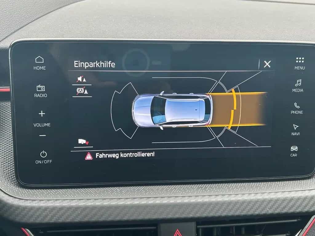 Skoda Kamiq FL 1.5 MC Navi Gar -2029 ColourCon-34% UVP 09/2024-photo-22