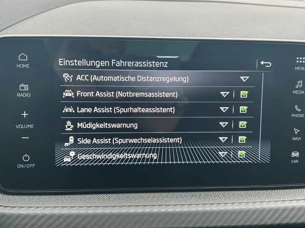 Skoda Kamiq FL 1.5 MC Navi Gar -2029 ColourCon-34% UVP 09/2024-photo-31