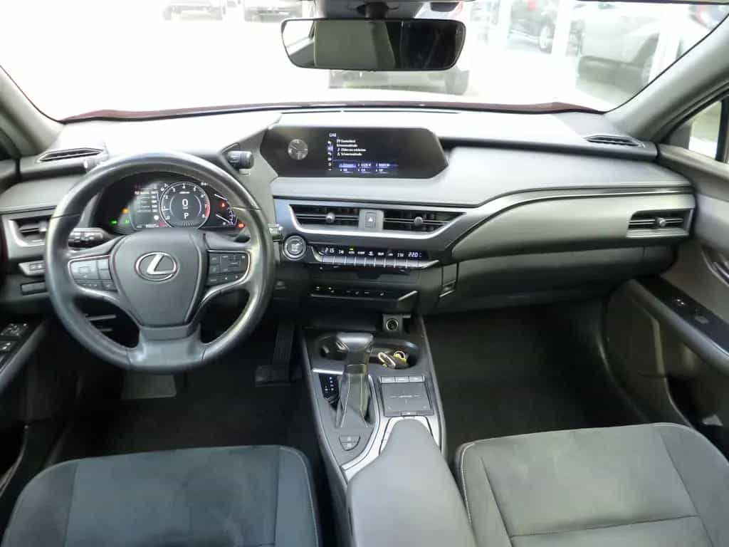 Lexus UX 200 Launch Edition Navi LED SHZ Kamera Tempom 06/2019-photo-7