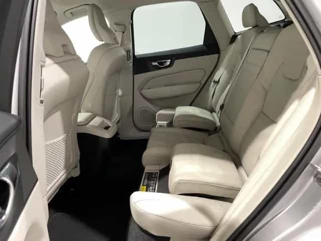 Volvo XC60 B4 Diesel Momentum Pro Automatik EU6 Leder 06/2021-photo-7