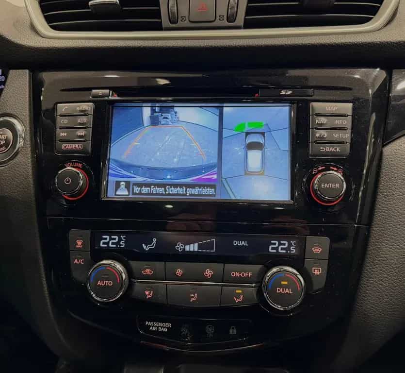 Nissan Qashqai N-Vision 1.HAND PANO+°360KAMERA+PDC 04/2017-photo-17