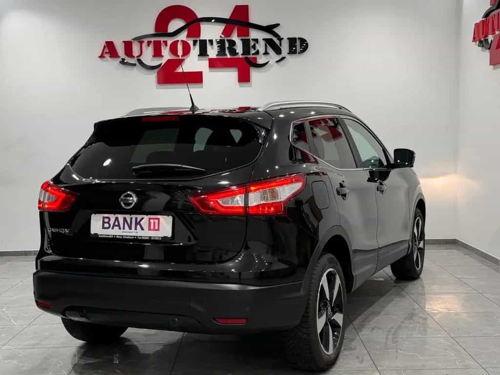 Nissan Qashqai N-Vision 1.HAND PANO+°360KAMERA+PDC 04/2017-photo-5