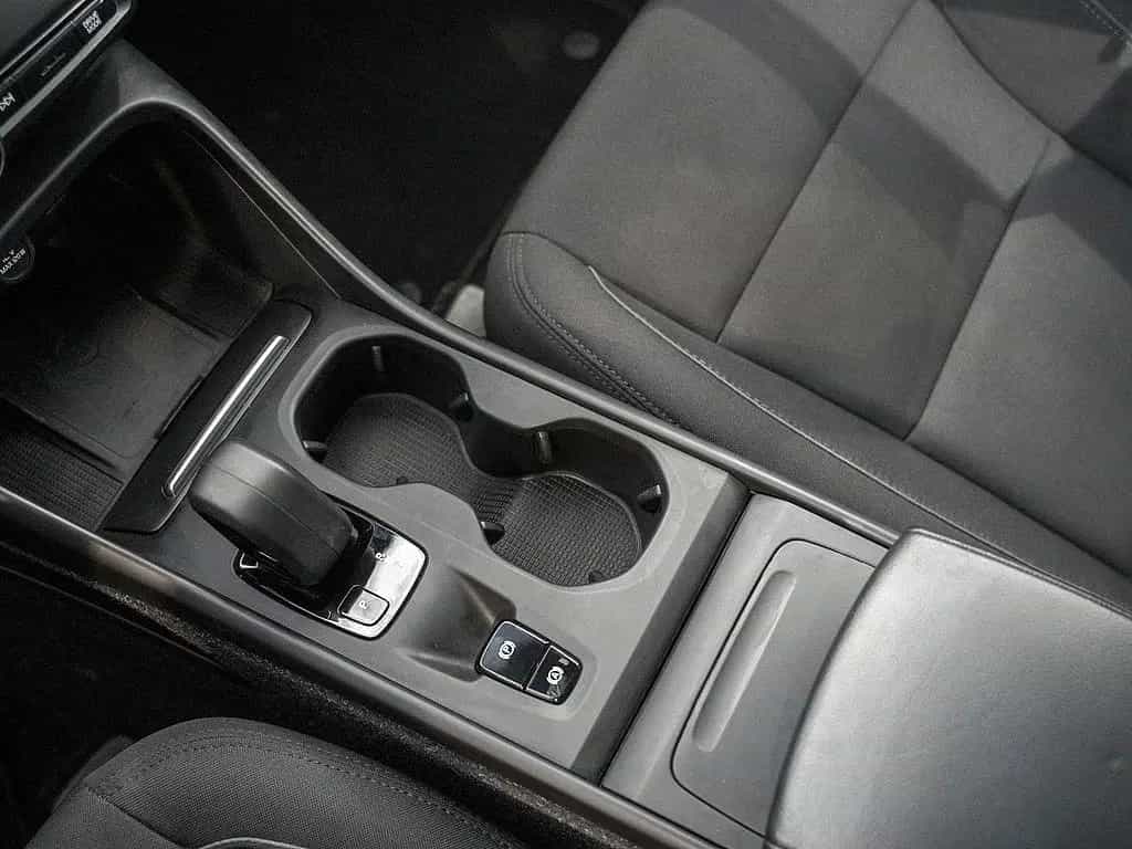 Volvo XC40 T3 Momentum Pro AHK 10/2021-photo-17