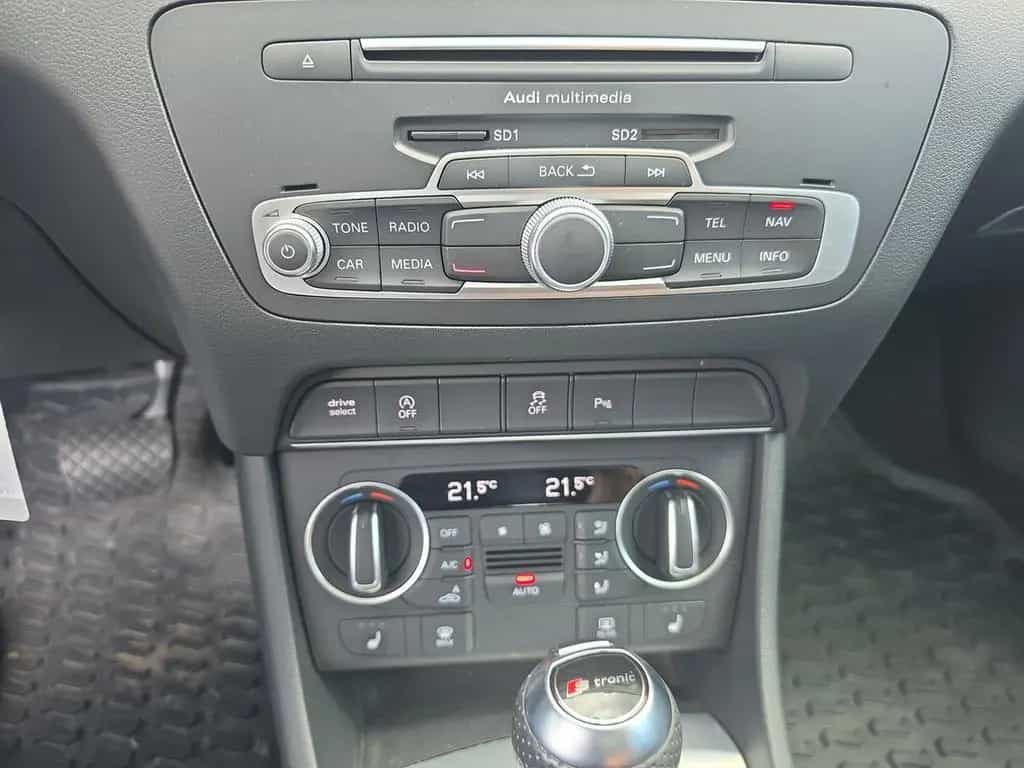 Audi Q3 2.0 TFSI S-LINE AHK+PANO+SHZ+TEMPO+PDC+DAB 11/2016-photo-17