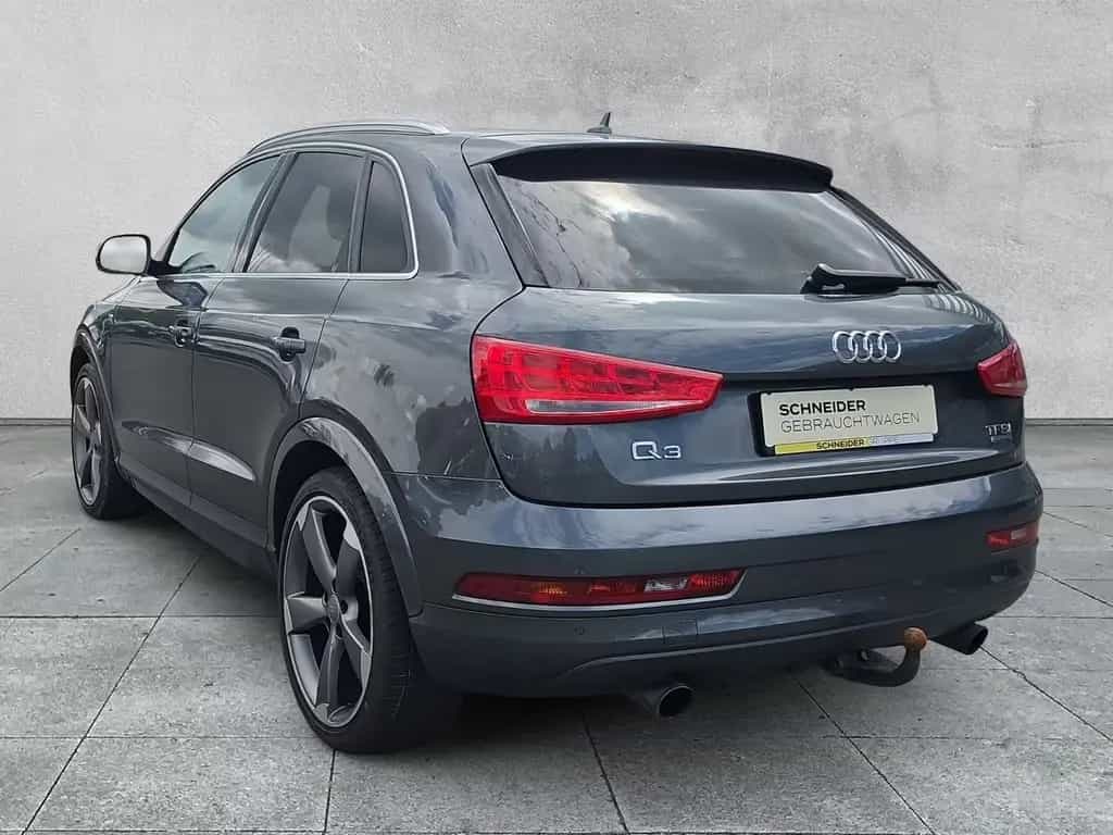 Audi Q3 2.0 TFSI S-LINE AHK+PANO+SHZ+TEMPO+PDC+DAB 11/2016-photo-2
