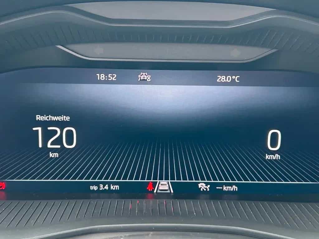 Skoda Kamiq Style 1.5 *Garantie -2028/ HU neu / 8xRad 08/2023-photo-37