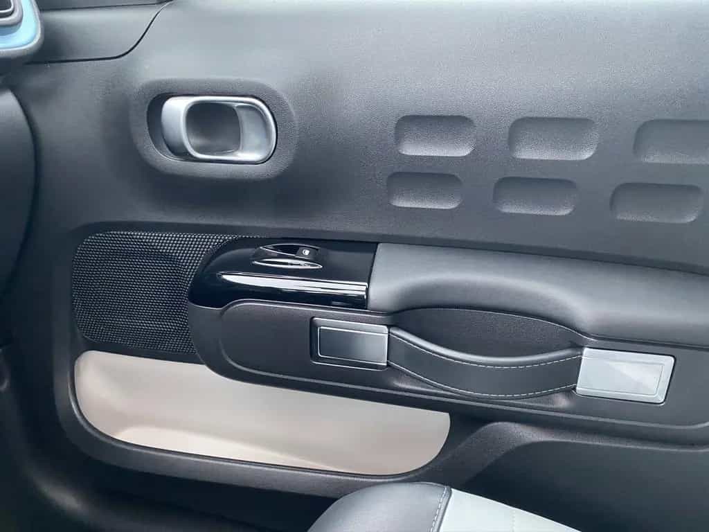 Citroën C3 Elle Online Edition PT 110 Navi+RFK+SHZ+LM 11/2023-photo-18