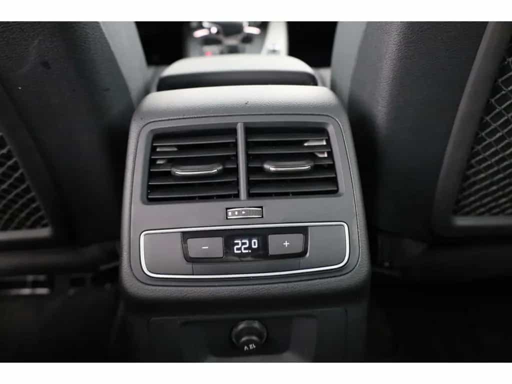 Audi A4 Avant 40 TFSI qu Advanced NAV/Leder/LED/ACC 02/2023-photo-17