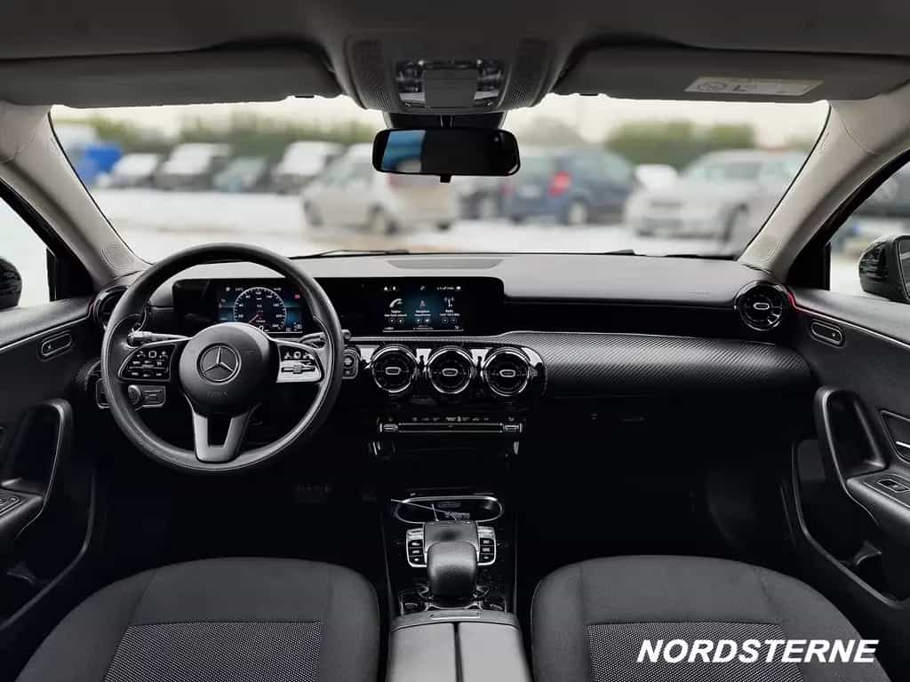 Mercedes-Benz A-Class 180 d NAVI+TEMPOMAT+AHK+LED+KLIMA+MBUX+ 01/2019-photo-14