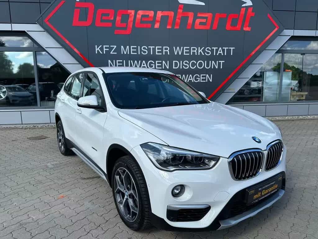 BMW X1 sDrive 18 i xLine LED KAMERA AHK 10/2016-photo-13