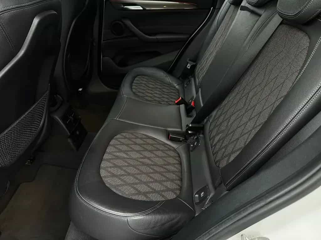 BMW X1 sDrive 18 i xLine LED KAMERA AHK 10/2016-photo-4