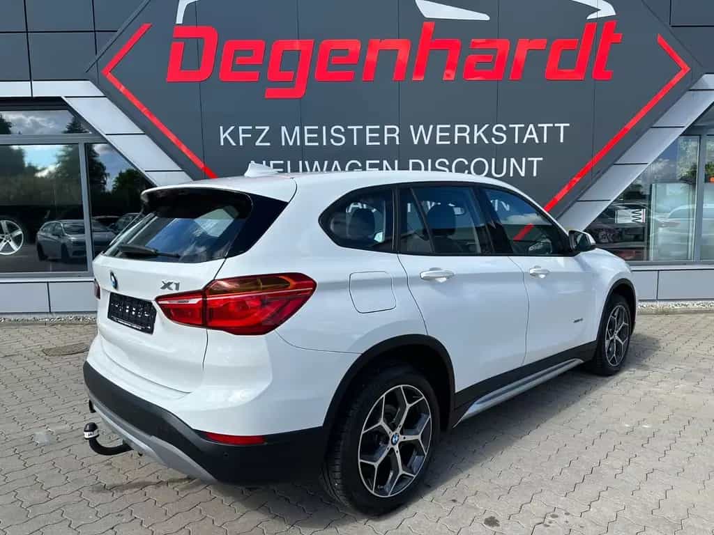 BMW X1 sDrive 18 i xLine LED KAMERA AHK 10/2016-photo-8