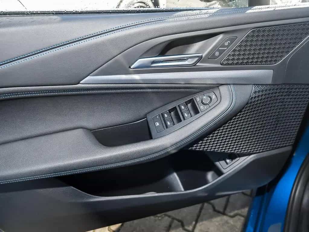 BMW 2 Series 218d Active Tourer DKG M Sport Pano Navi LED DRA 01/2023-photo-16