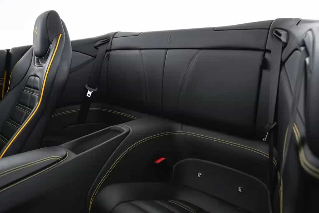 Ferrari Portofino 3.9 T V8 DCT 08/2019-photo-13