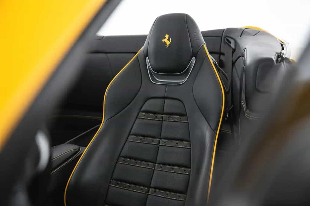 Ferrari Portofino 3.9 T V8 DCT 08/2019-photo-21