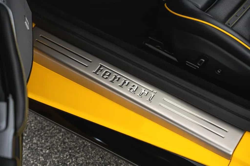 Ferrari Portofino 3.9 T V8 DCT 08/2019-photo-22