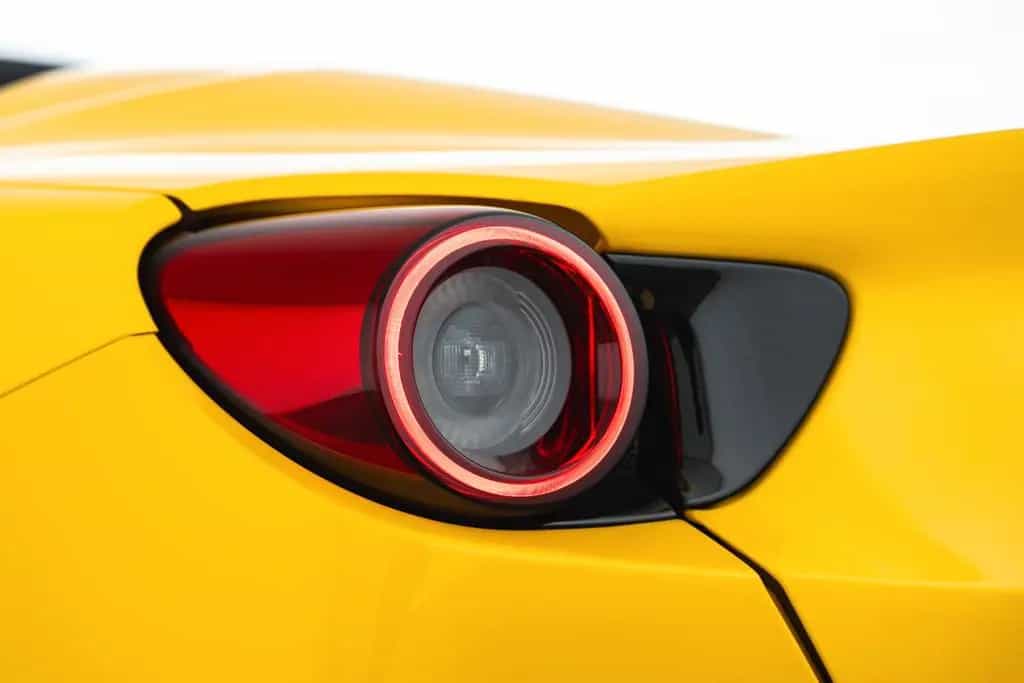 Ferrari Portofino 3.9 T V8 DCT 08/2019-photo-25