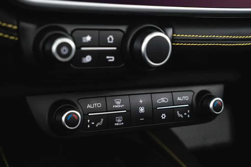 Ferrari Portofino 3.9 T V8 DCT 08/2019-photo-36