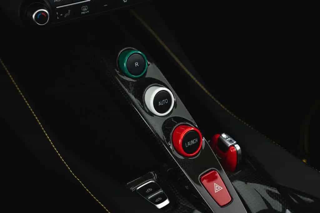 Ferrari Portofino 3.9 T V8 DCT 08/2019-photo-40