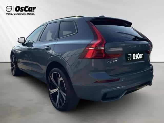 Volvo XC60 B5 D AWD R-Design Fahrerassistenz-P. Licht- 02/2022-photo-3