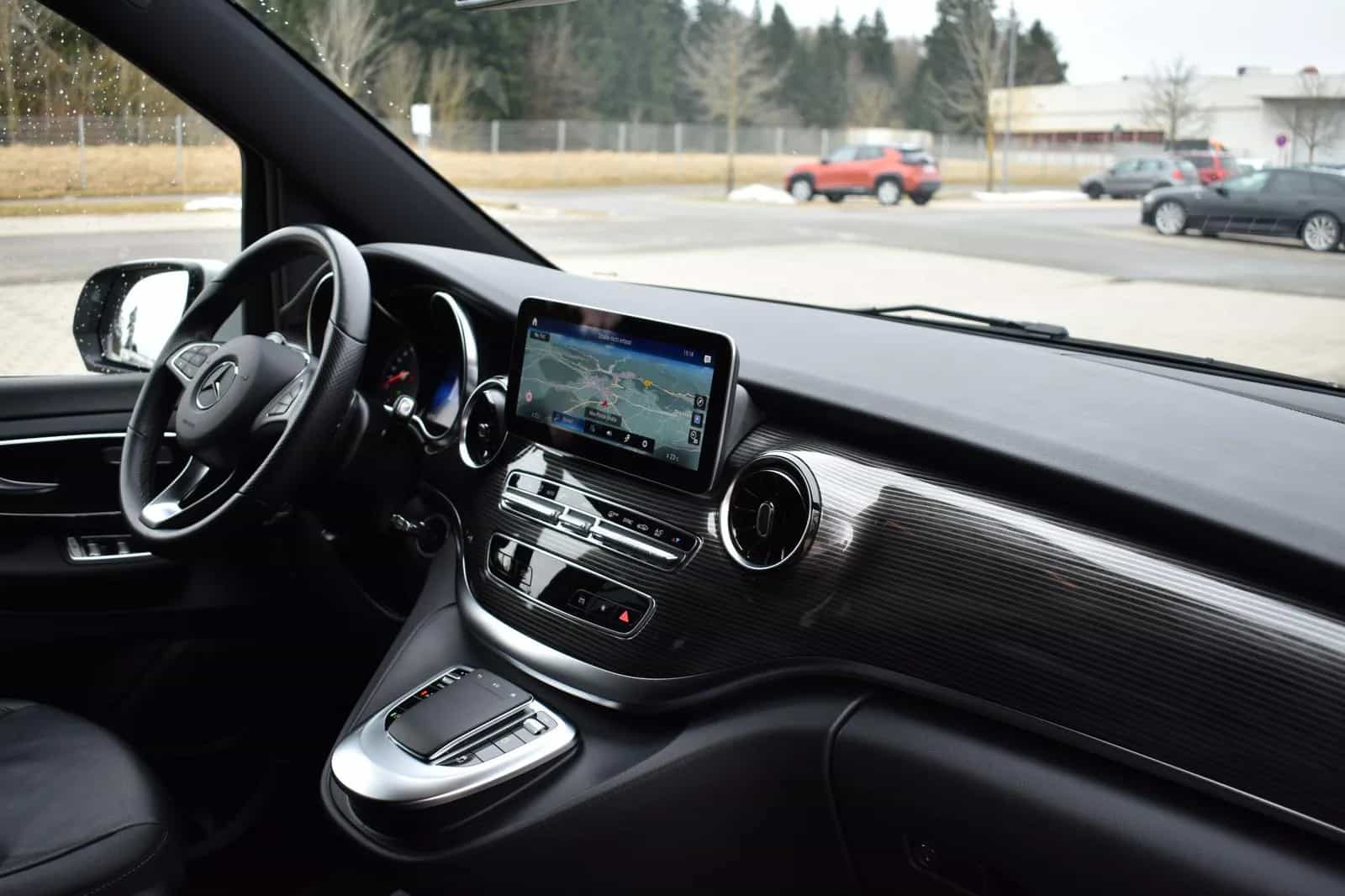 Mercedes-Benz V-Class 250 08/2020-photo-11