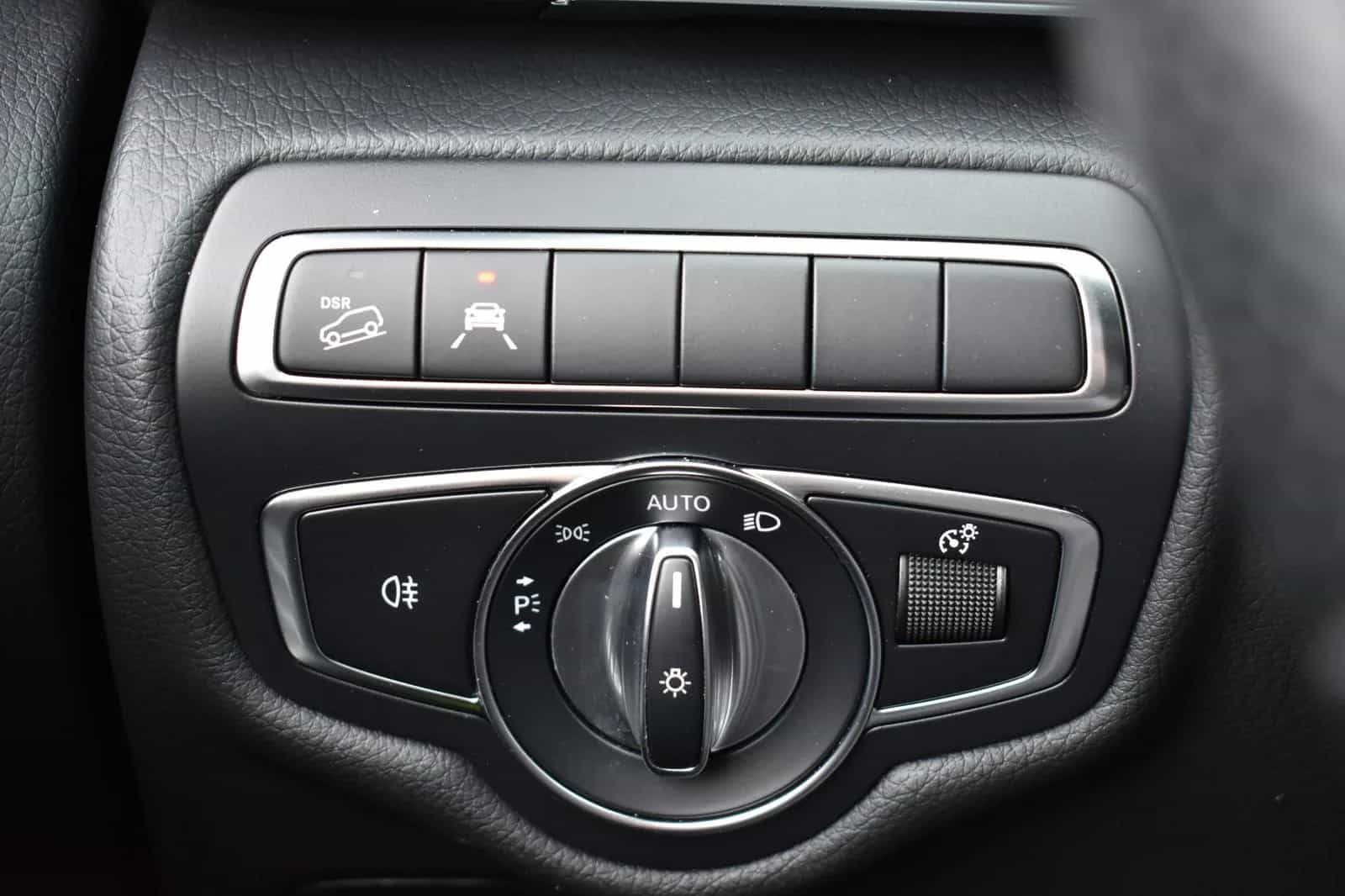 Mercedes-Benz V-Class 250 08/2020-photo-23