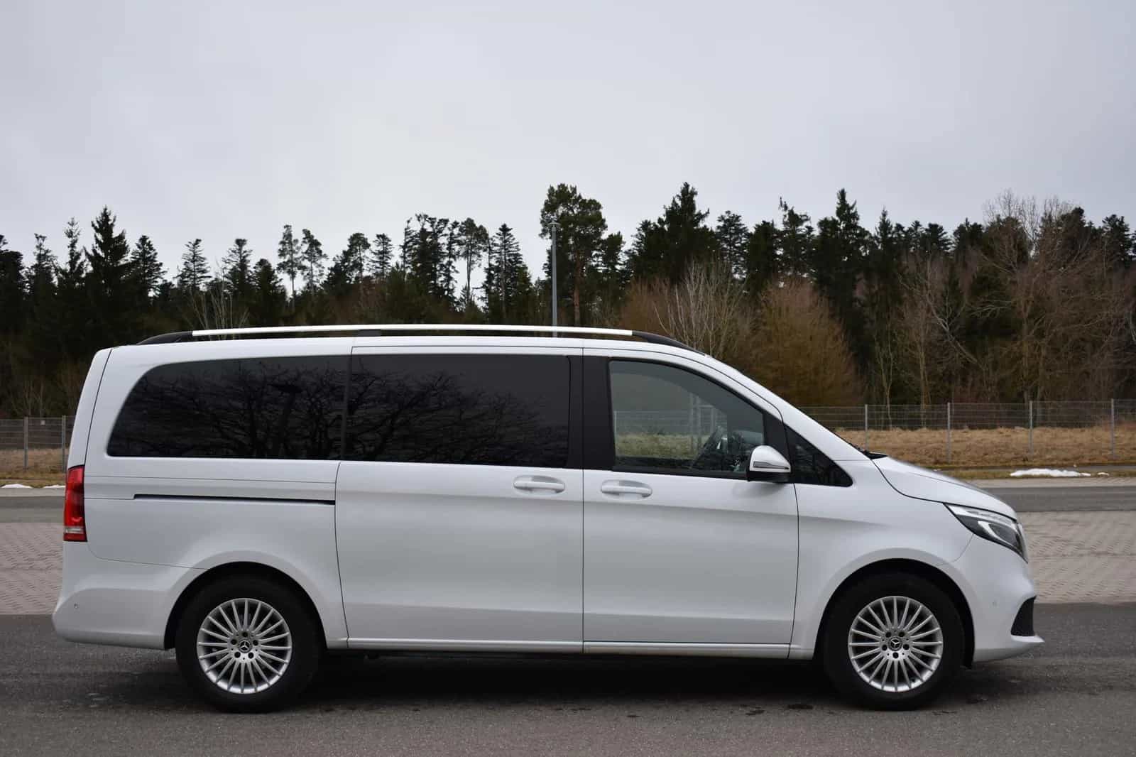 Mercedes-Benz V-Class 250 08/2020-photo-9