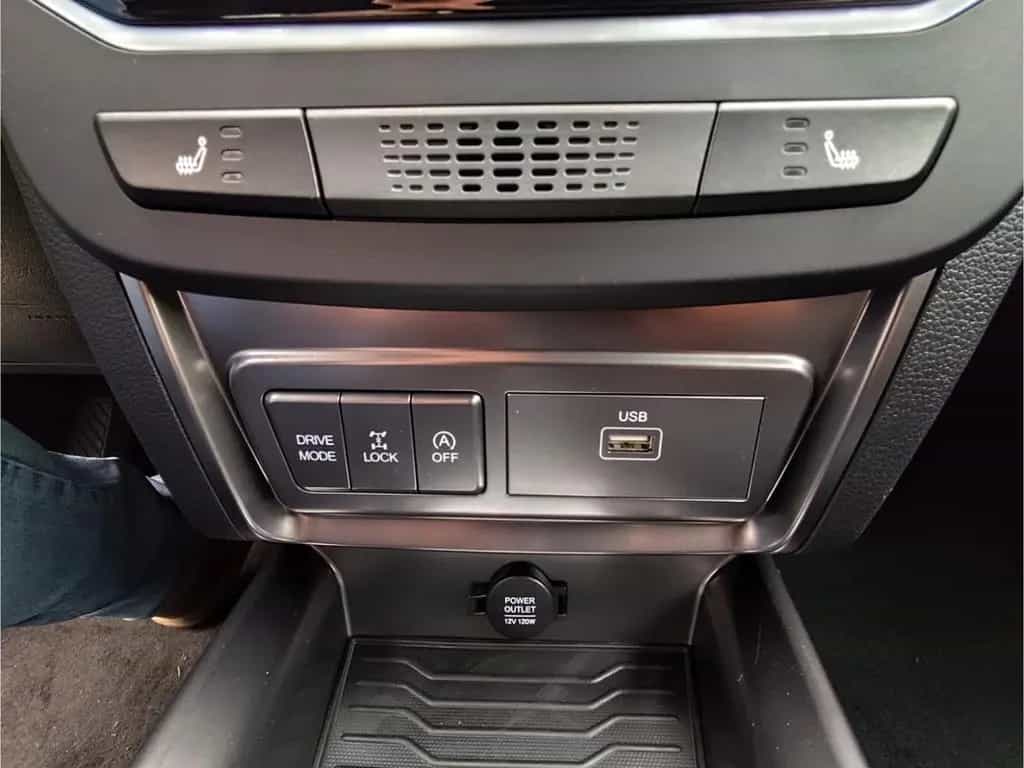 KGM Tivoli Quarz 1,5L AT 4X4 NEUES MODELL, Navi, 08/2025-photo-13