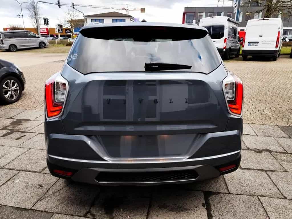 KGM Tivoli Quarz 1,5L AT 4X4 NEUES MODELL, Navi, 08/2025-photo-5