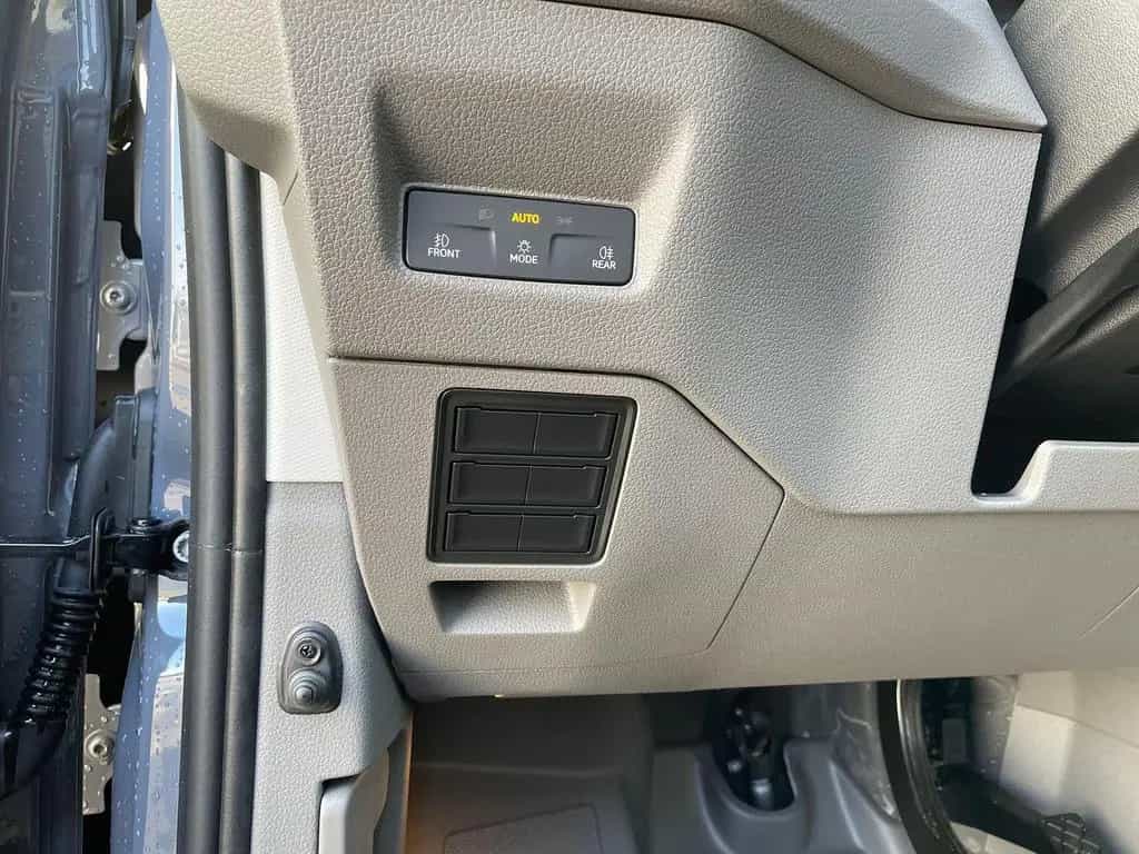 MAN TGE 3.200 L3H3 MIXTO 4x4 Individual S ACC STHZ 03/2026-photo-29