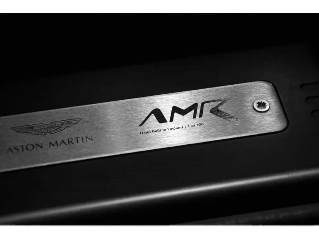 Aston Martin V8 Vantage AMR - 1 OF 200 06/2018-photo-12
