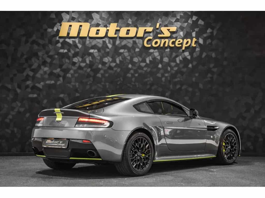 Aston Martin V8 Vantage AMR - 1 OF 200 06/2018-photo-2