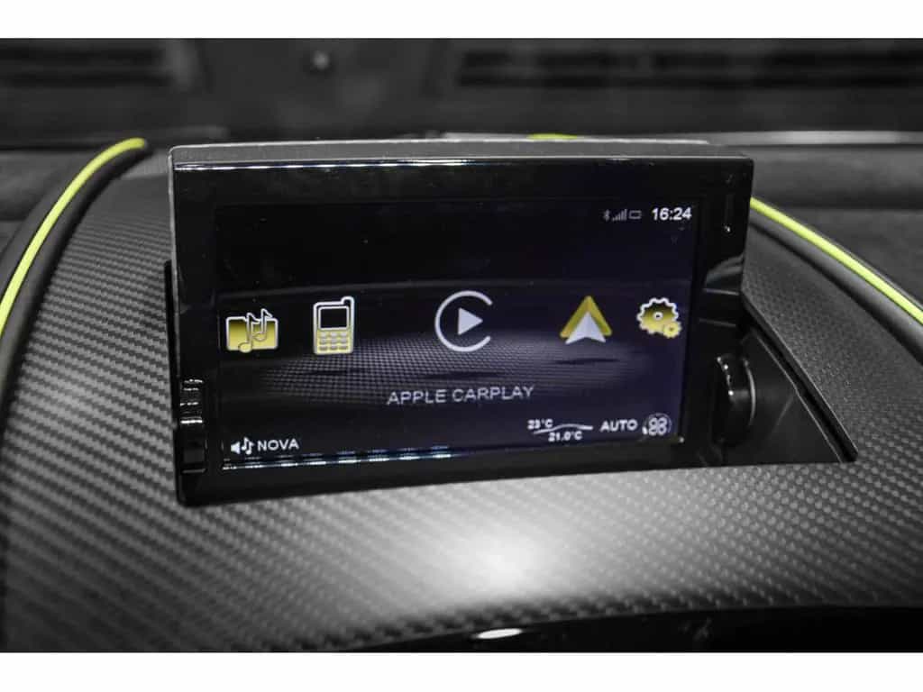 Aston Martin V8 Vantage AMR - 1 OF 200 06/2018-photo-27