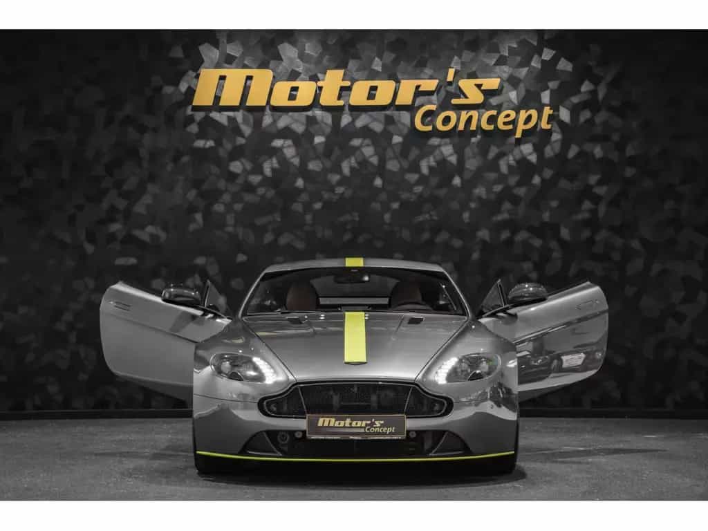 Aston Martin V8 Vantage AMR - 1 OF 200 06/2018-photo-3