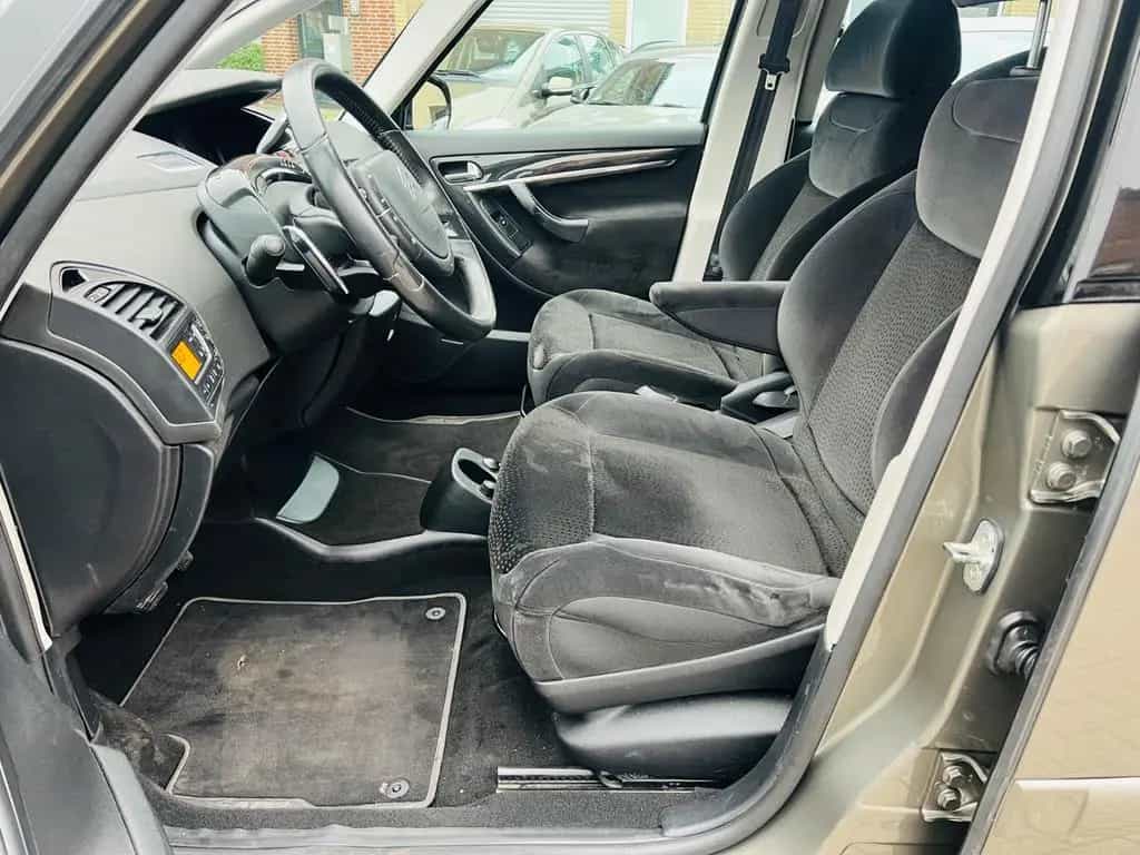 Citroën C4 Picasso Exclusive PDC SHZ RFK SHA GARANTIE 05/2008-photo-9