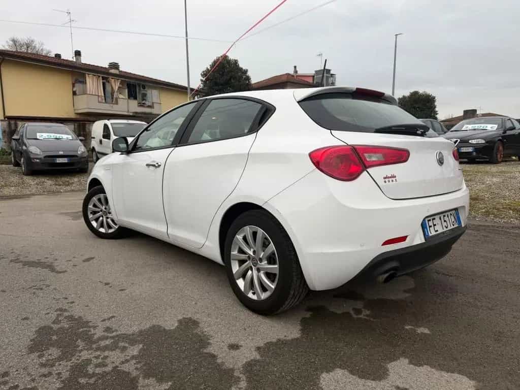 Alfa Romeo Giulietta 1.4 Turbo 120 CV Super 08/2016-photo-2