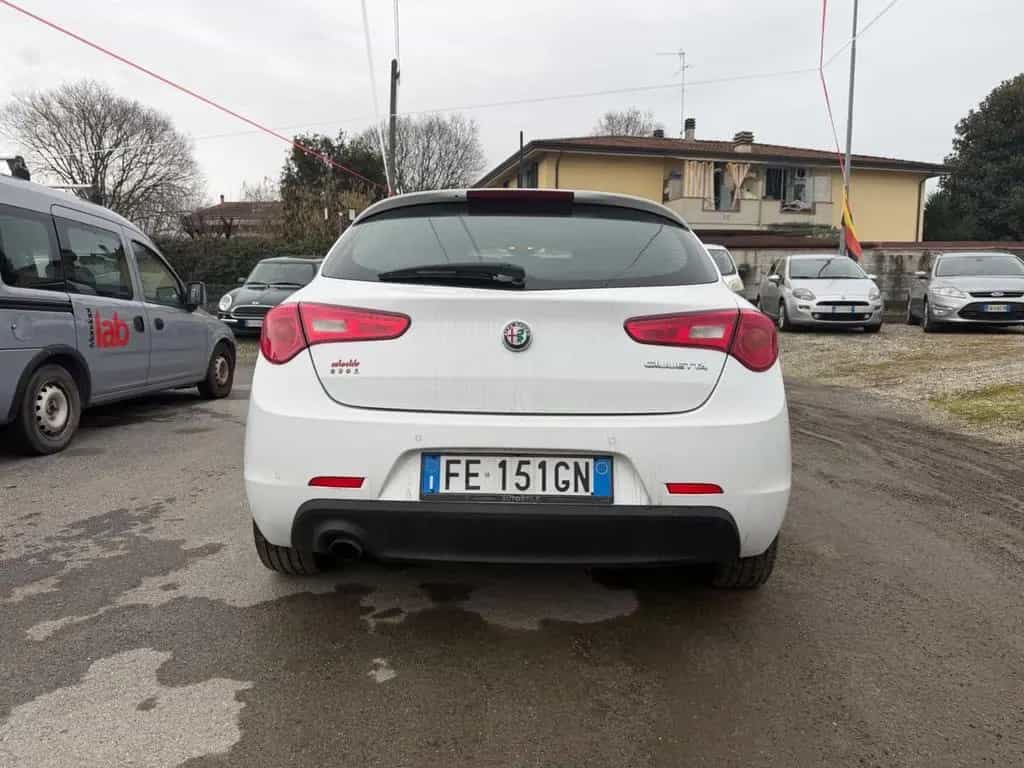 Alfa Romeo Giulietta 1.4 Turbo 120 CV Super 08/2016-photo-3